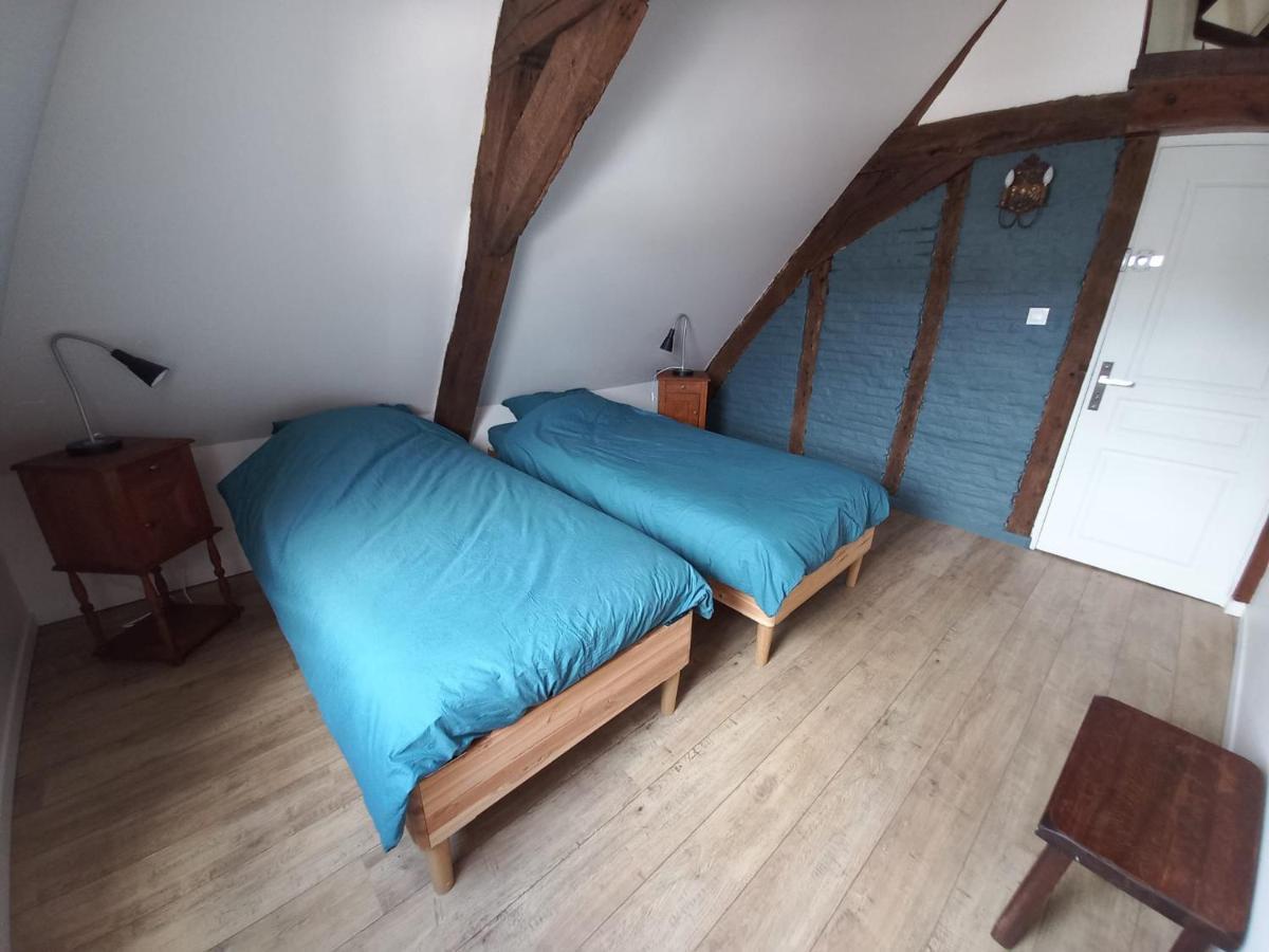 Le Gite Des Geants Le Quesnoy (Nord) Exterior foto
